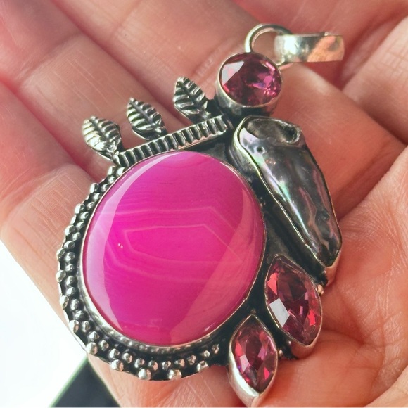 Artisan Pink Dyed Agate Pendant With Glass Accents Silver Tone Metal - Picture 8 of 8